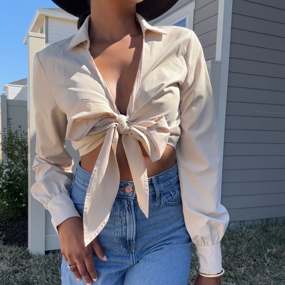 Beige Taupe Cropped Long Sleeve Tie-Front Top Forever 21
